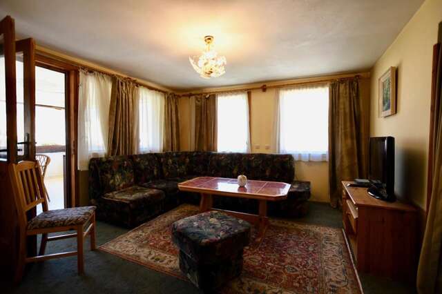 Виллы Club Dolomiti Hotel&Villa Банско-30